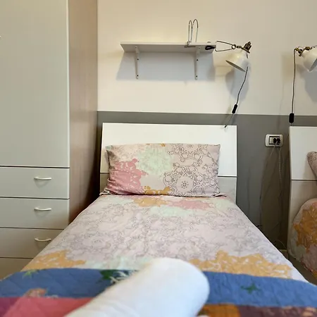 Апартаменты Lakeside Villa Del Pierangelo: Apartment Platanus Кремия