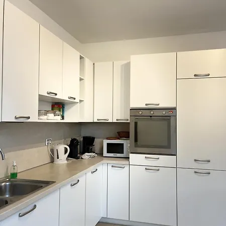 Lakeside Villa Del Pierangelo: Apartment Platanus Апартаменты