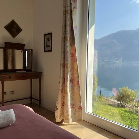 شقة Lakeside Del Pierangelo: Platanus كريميا