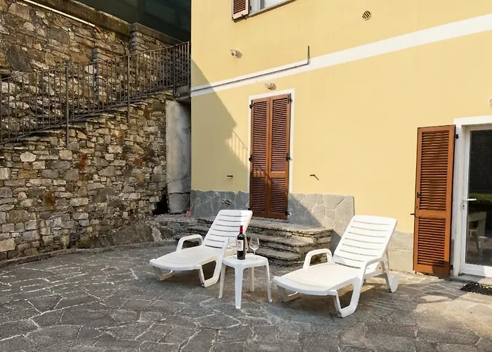 Lakeside Del Pierangelo: Platanus דירה *