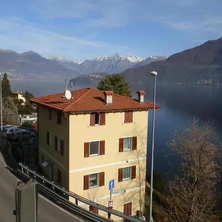 Lakeside Del Pierangelo: Platanus Daire